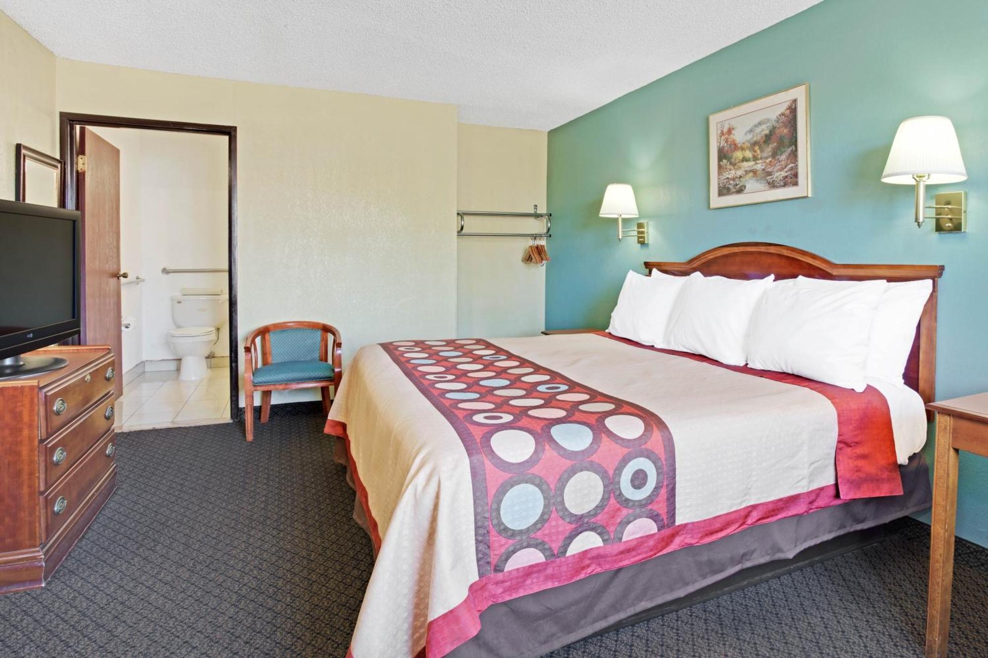 Super 8 By Wyndham Tucson Downtown Convention Center Hotel Екстериор снимка